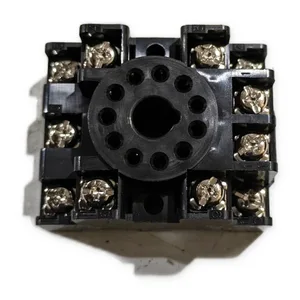 IDEC SR3P-05 Relay Socket