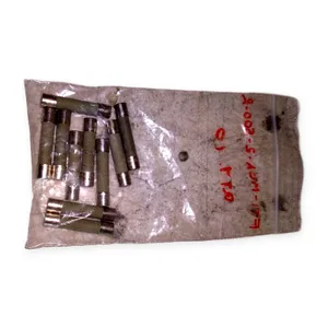 Bussmann MDA-2-1/2 Ceramic Time Delay Fuse – actual item, photo 1 of 3