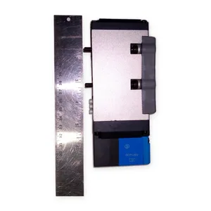 SMC VSS8-6-FG-S-3EZ-V1 Pneumatic Solenoid Valve – actual item, photo 1 of 4