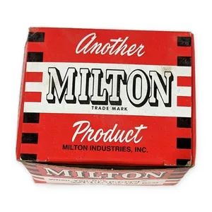 Milton 1702-4 Push on and Lock Male Hose – actual item, photo 1 of 3