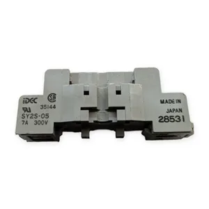 IDEC SY2S-05 Relay Socket