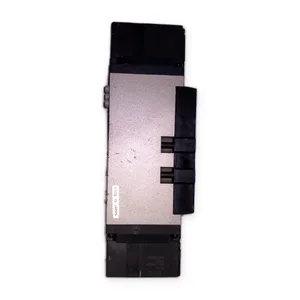SMC VSS8-8-FG-D-5Z Pneumatic Solenoid Valve
