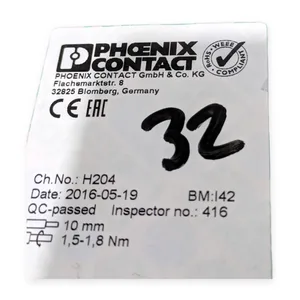 Phoenix Contact 3215054 UT Ground Terminal Block – actual item, photo 1 of 3