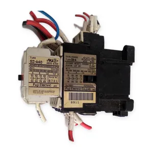 Fuji Electric SH-4 4SH440 Magnetic Contactor Relay
