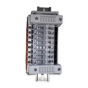 SMC VV5Q11-08N7PU2-DNS VQ1000 8 Station Plug-In Valve