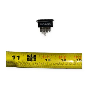 PY14 HC4-SS Relay Socket
