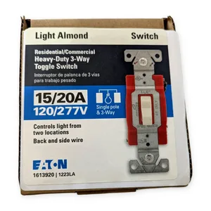 Eaton 1223LA-BX-LW Heavy-Duty Toggle Switch