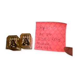 IDEC RY4S-U Relay Module – actual item, photo 1 of 4