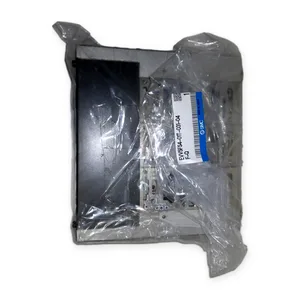 SMC EVV5FS4-01T-031-04F-Q Base 5 Port Solenoid Valve