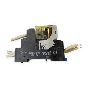 IDEC SJ2S-07L DIN Rail Relay Socket Base – actual item, photo 1 of 9