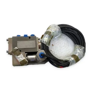 Valcor Engineering V7O900-99-8 Pilot Solenoid Valve – actual item, photo 1 of 5