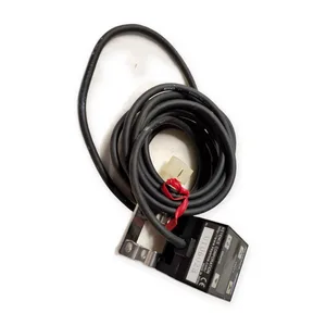 Keyence AP-40 Pressure Sensor
