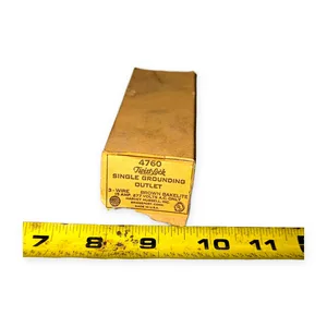 Hubbell Lock Single Grounding Outlet