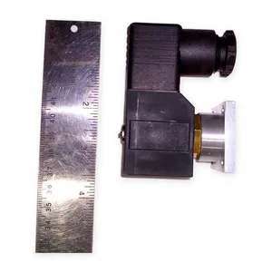 SMC VX2131V-00-3D Solenoid Valve – actual item, photo 1 of 4