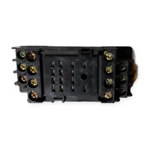 Cutler-Hammer D2PA4 Relay Socket Base