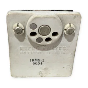 Honeywell 1RM5-1 Micro Switch