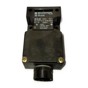 IEC947-5-1 – actual item, photo 1 of 6