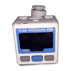 SMC ZSE30-C6L-65 Vacuum Switch 2 Color Display