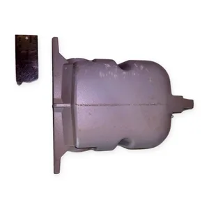Hubbell HBL2346 Flanged Twist-Lock Receptacle – actual item, photo 1 of 3