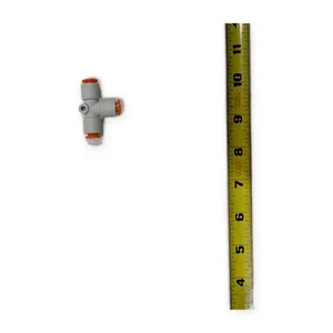 SMC 18361-05FITTING UNION Tee Push – actual item, photo 1 of 7