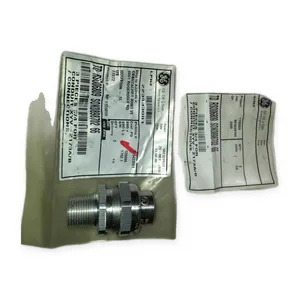 Crouse-Hinds UNY205 Fitting