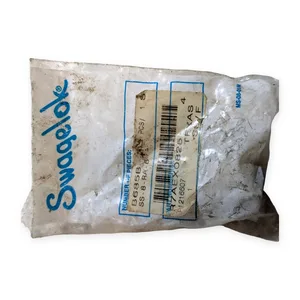 Swagelok SS-8-RA-6 Pipe Fitting