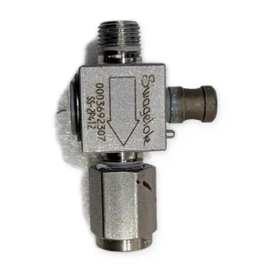 Swagelok SS-2P4T2 Pipe Fitting