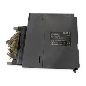 Mitsubishi QY42P MELSEC-Q Output Unit PLC Module