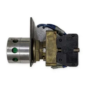 Allen-Bradley 800E-2D0 Button Switch with Safety Cover