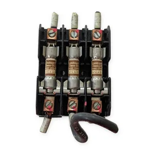 Industrial 3-Pole Fuse Block Holder Disconnect Cartridge Fuse Panel Mount OEM