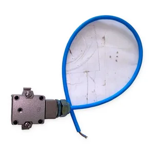 SMC D-B30J Switch Cylinder Position Sensor – actual item, photo 1 of 4