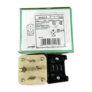 Leviton 9432-P Receptacle