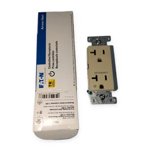 Eaton TR6352CHV Receptacle