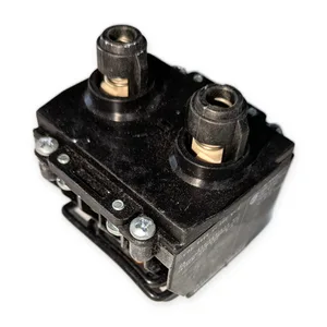 CBD2 1.4 Contact Block – actual item, photo 1 of 5