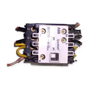 ABB CAD7D-NC30 Relay – actual item, photo 1 of 6