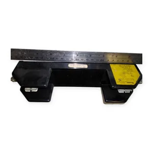 Bussmann R60100-1STR Fuse Holder – actual item, photo 1 of 4