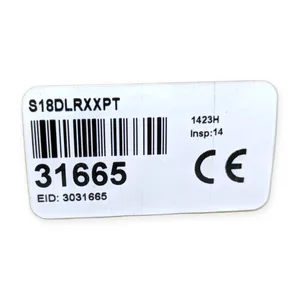 Banner S18DLRXXPT Barrel Photoelectric Sensor