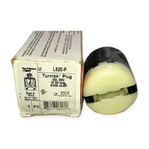 Pass Seymour L620-P Turnlok Plug