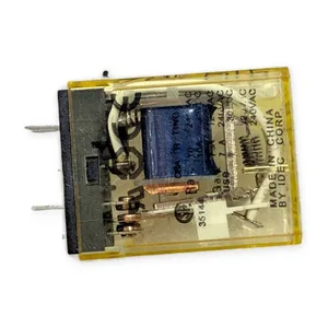IDEC RH1B-UAC120V Power Relay – actual item, photo 1 of 6