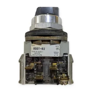 Allen-Bradley 800T-H2 Selector Switch Black Knob