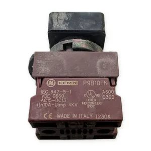 General Electric P9B10FN CEMA Contact Block