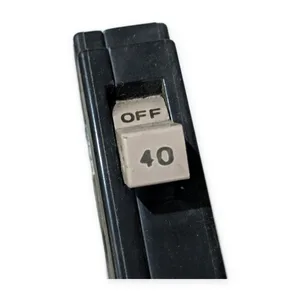 Cutler-Hammer CH140 Circuit Breaker