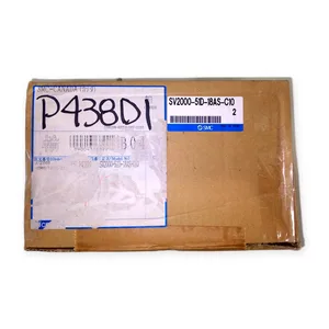 SMC SV2000-51D-18AS-C10 Supply Exhaust Block – actual item, photo 1 of 3