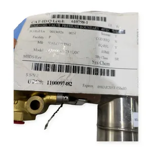 Valcor V70900-65-23 +QDC Solenoid Valve