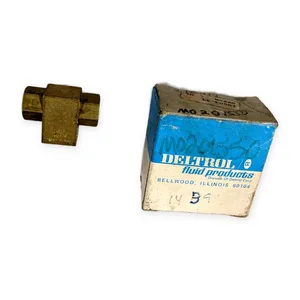 Deltrol SV20B Pneu-Trol Brass Shuttle Valve