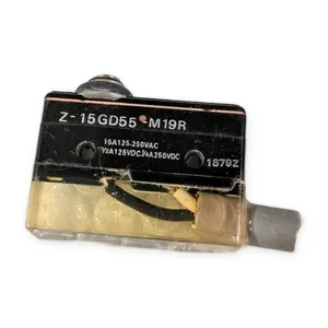 Omron Z-15GD55-M19R Basic Micro Switch