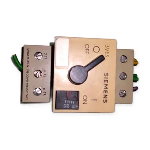Siemens 3VE3 Circuit Breaker – actual item, photo 1 of 4