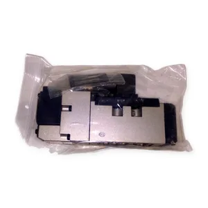 SMC VS7-8-FG-S-3NM 5 Port Solenoid Valve – actual item, photo 1 of 3