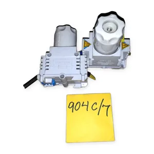 Wohner Fuse Holder Disconnect