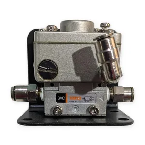 SMC VM13 Valve – actual item, photo 1 of 8